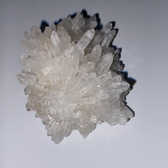 Clear Quartz Raw Crystal - Picture 4 of 5